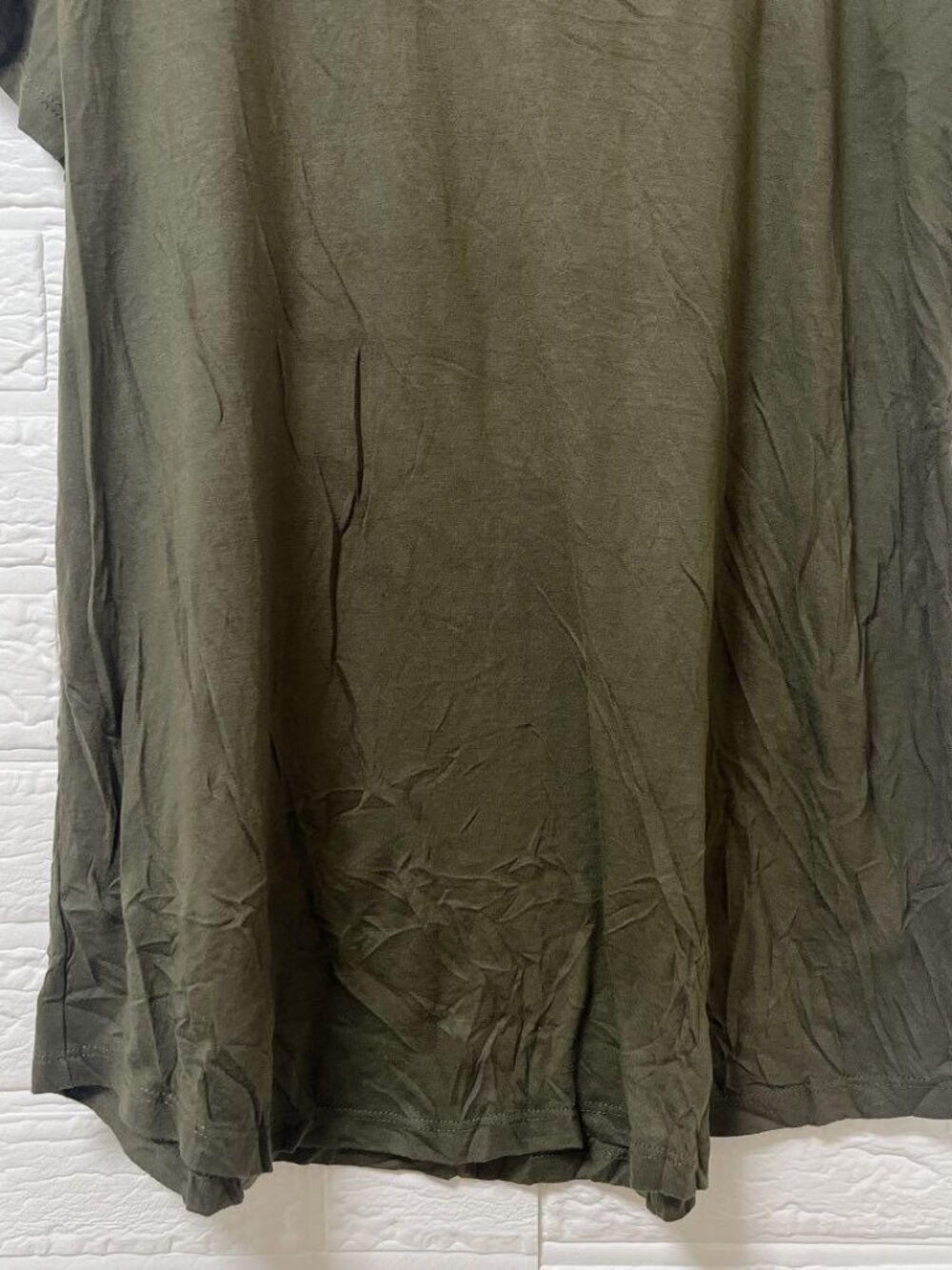 Anea U-Neck Short Sleeve Khaki Olive Green - Picture 3 of 4